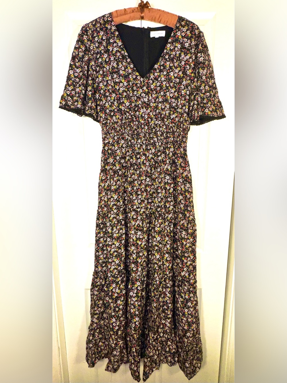 Lost + Wander Ditsy Floral Tiered Maxi Dress Medium Pockets